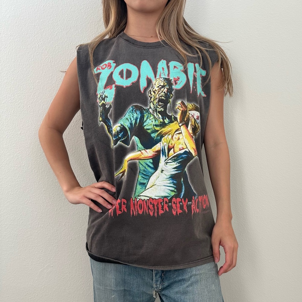 SOLD❤️- Rob Zombie Horror Heavy Metal Black sleeveless crewneck T-shirt